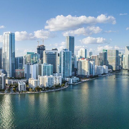Colombianos invierten en Miami